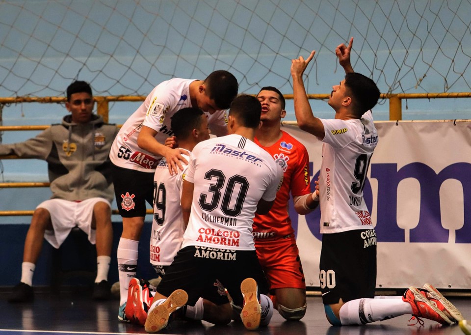 Corinthians Vira Contra O Foz Cataratas E Est Na Final Do Mundial De