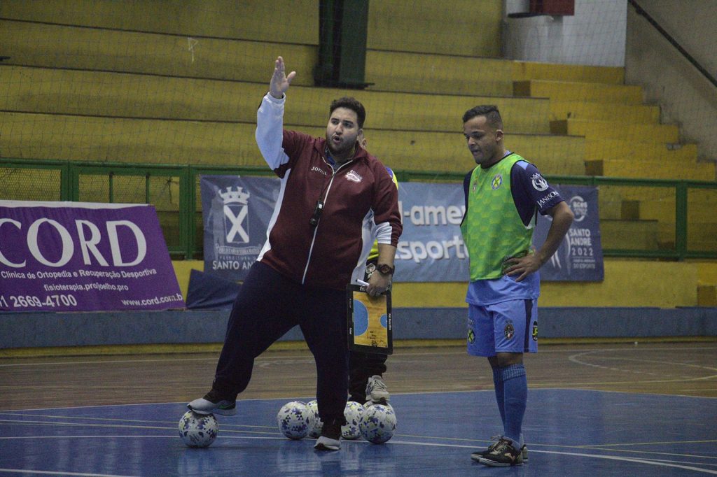 Santo André Intelli recebe Taubaté pela LNF LNF