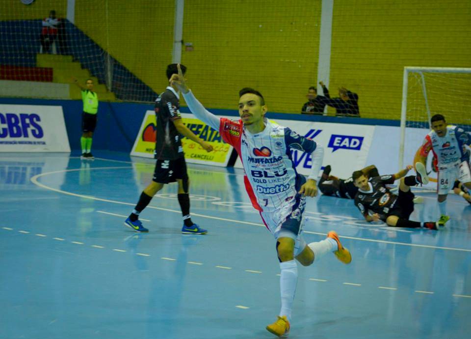Guarapuava perde para Cascavel em jogo de sete gols – LNF