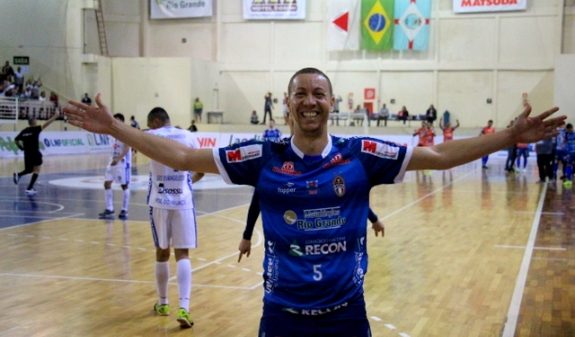 Carlos SIlva