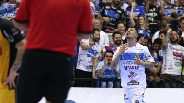 Mauricio Moreira