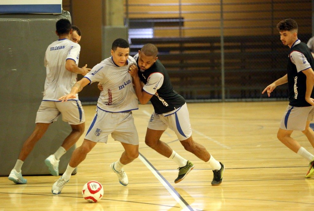 Treinador campeão mundial de futsal esteve em Sorocaba para série de  palestras, Magnus Academy, Notícias