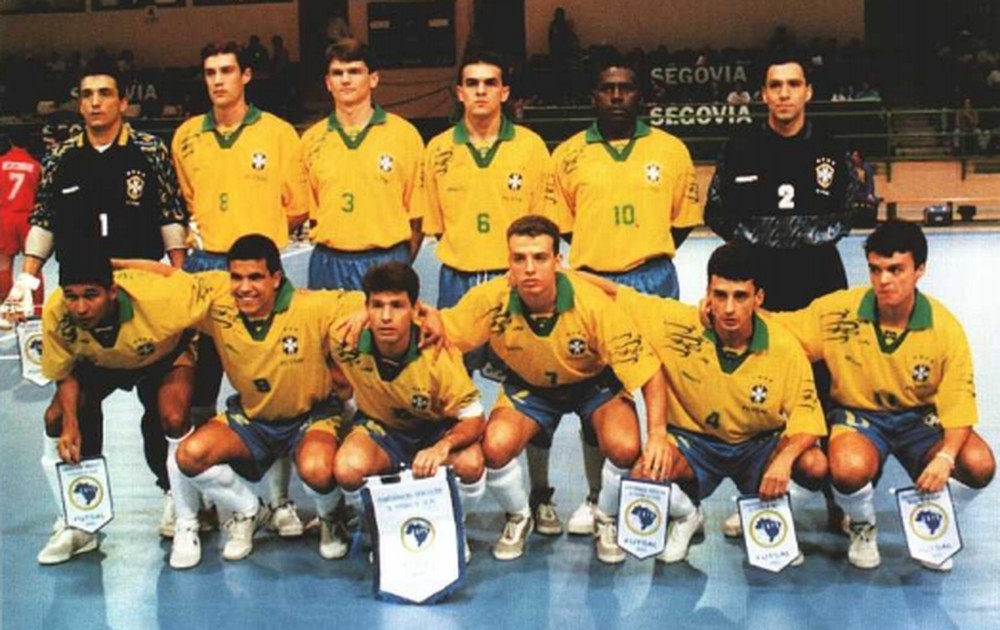 Manoel Tobias afirma que é o 'maior de todos os tempos' no futsal