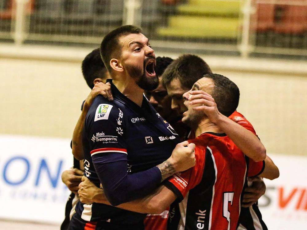 Willian concorre ao prêmio de melhor goleiro de futsal do mundo – LNF