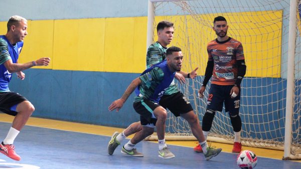 Corinthians visita o São José no segundo jogo dos playoffs do