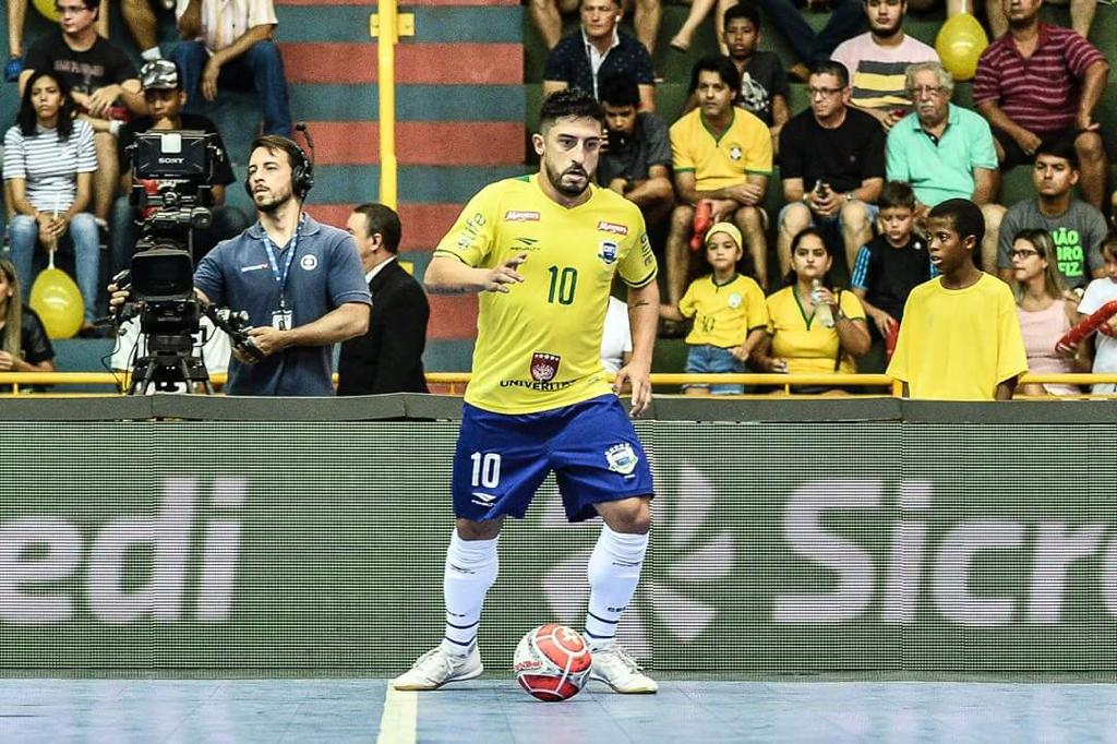 Ex-pivô da Cortiana/UCS é eleito melhor jogador do mundo de futsal