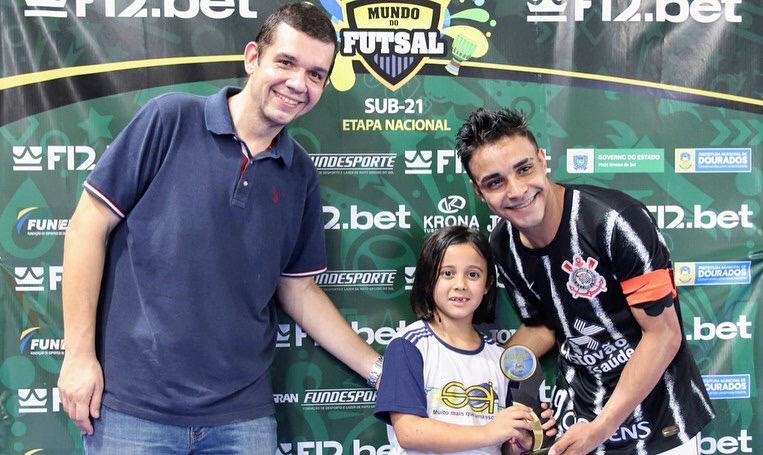 Duduzinho é eleito melhor ala direito da Copa Mundo do Futsal Sub-21