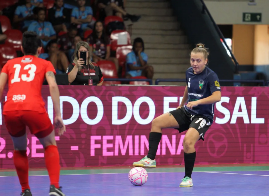 SERC/UCDB (BRA) X FACULDADE SOGIPA (BRA) - Copa Mundo do Futsal F12.bet  Feminino 2022 