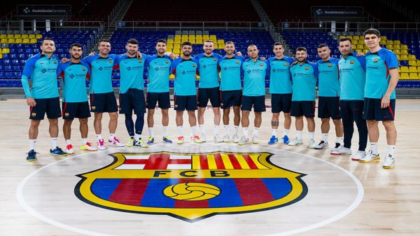Barcelona volta às quadras no sábado (27) buscando primeira