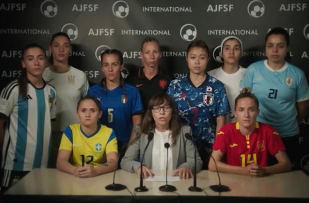 Mundial de Futsal Feminino - Um gol da Amandinha!