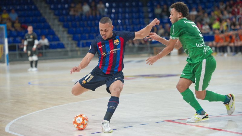 Confira bate-papo ao vivo com Ferrão, melhor jogador de futsal do