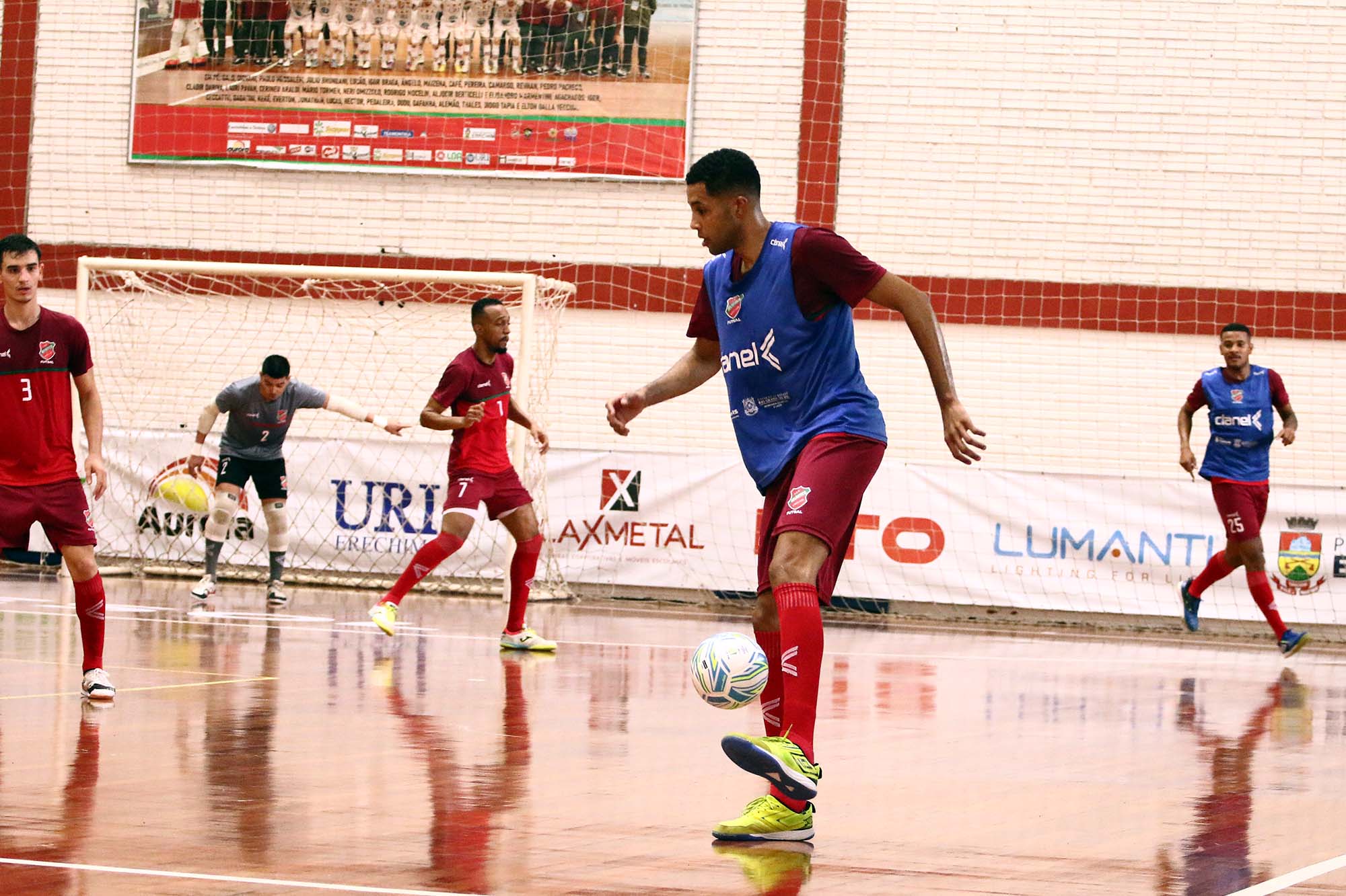 Nuno Dias prevê jogo equilibrado para o Sporting – LNF