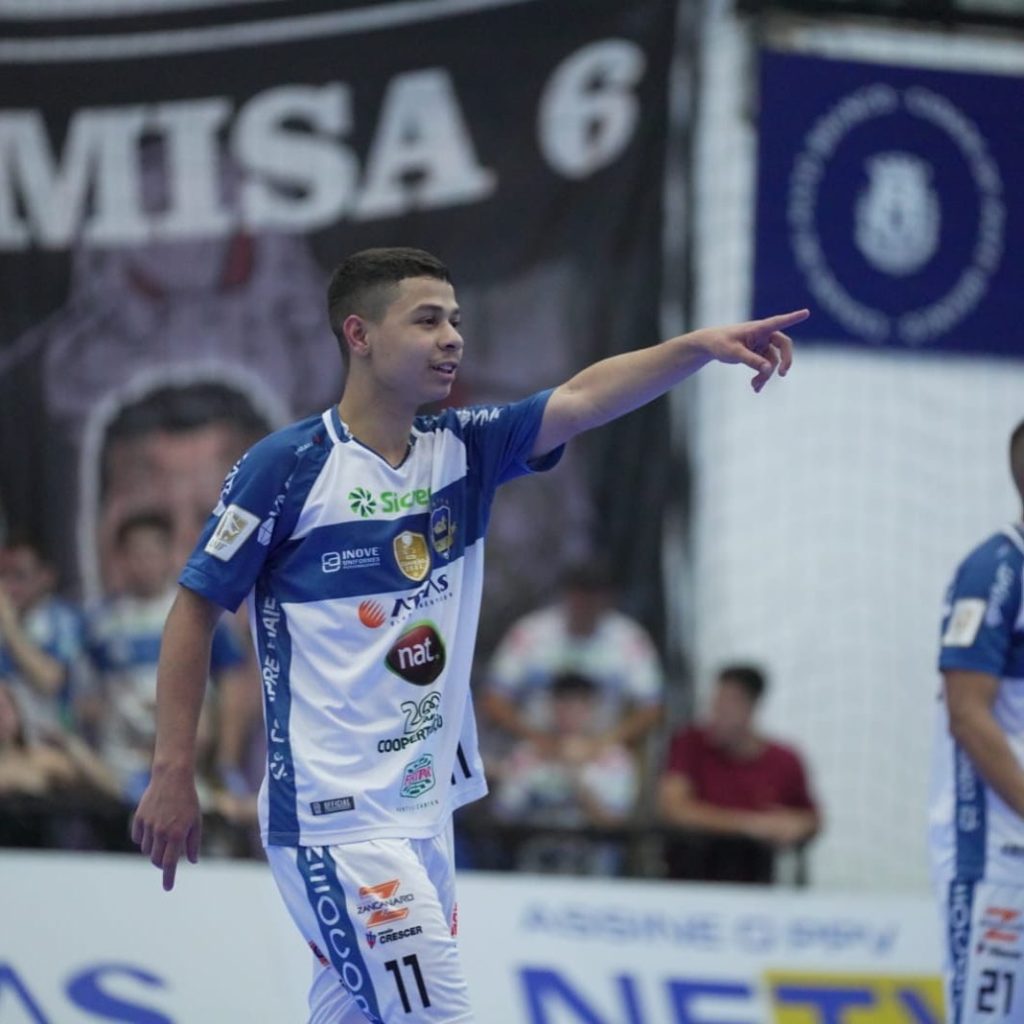 Duduzinho é eleito melhor ala direito da Copa Mundo do Futsal Sub-21