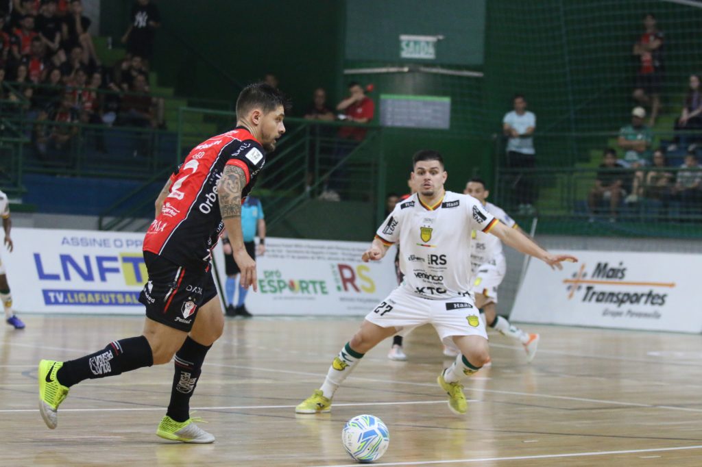 Assoeva bate Joinville nos pênaltis e vai à semifinal da Liga Futsal - ESPN