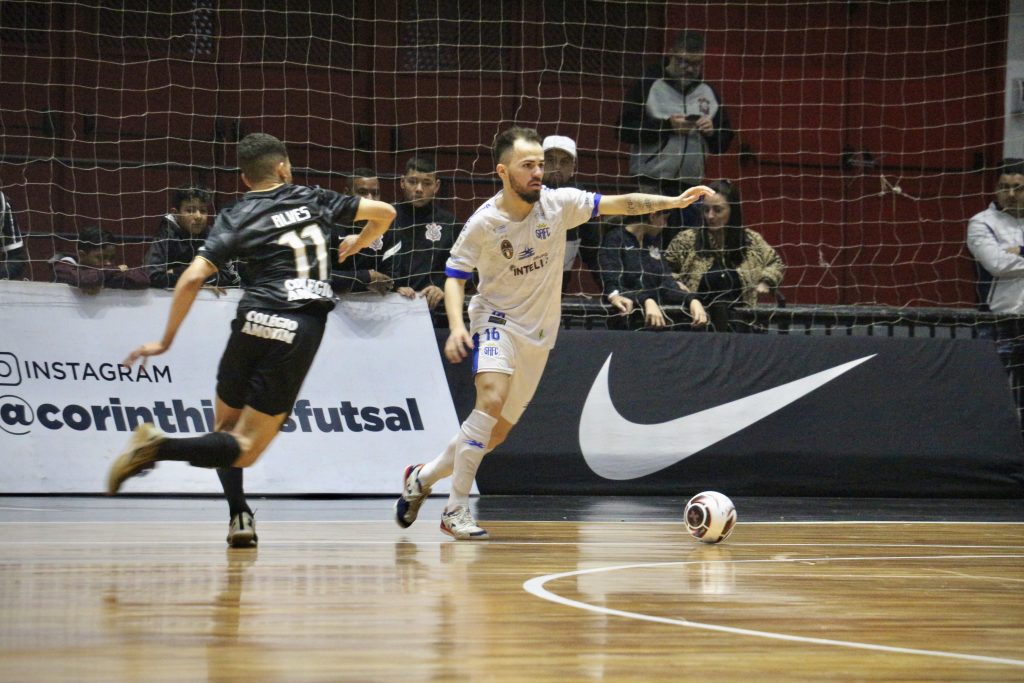 CORINTHIANS FUTSAL AVANÇA PARA A GRANDE FINAL DO CAMPEONATO