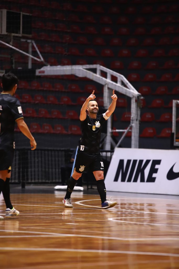 Corinthians inicia venda de ingressos para final do Campeonato Paulista de  Futsal contra o Magnus