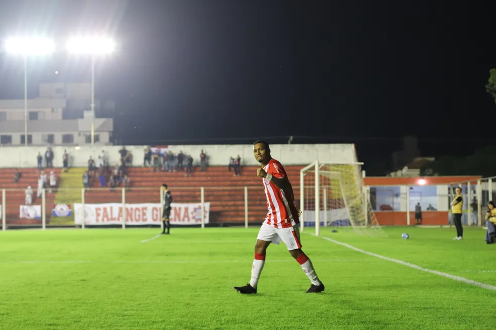 Catarinense é eleito o melhor jogador do mundo de futsal pela