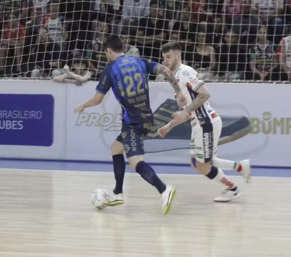 Luciano Neves/Divulgação/Pato Futsal