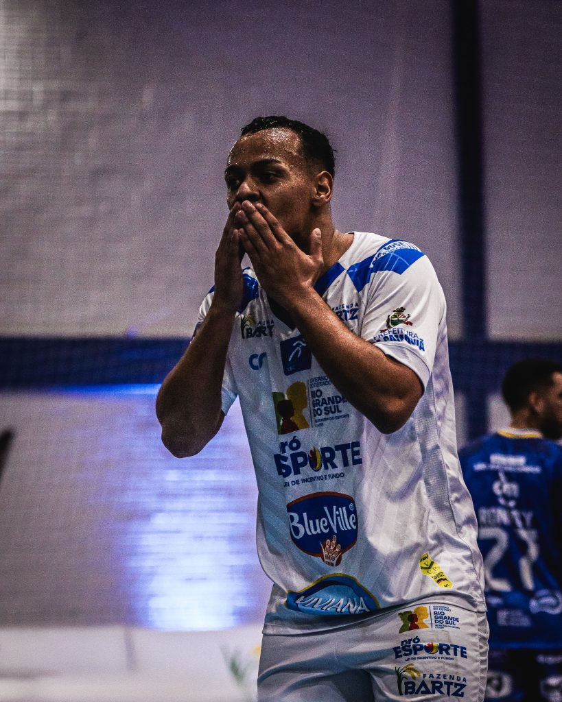 Ricardo Weschenfelder