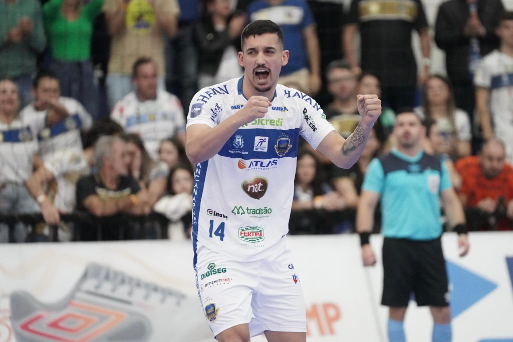 Mauricio Moreira
