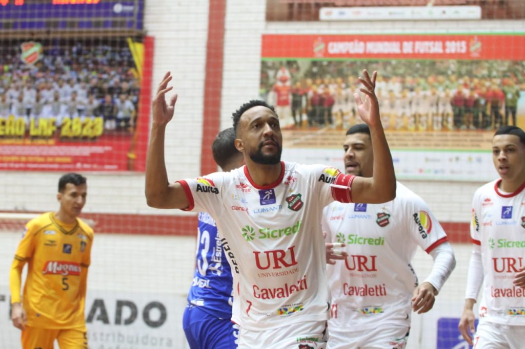 Edson Castro