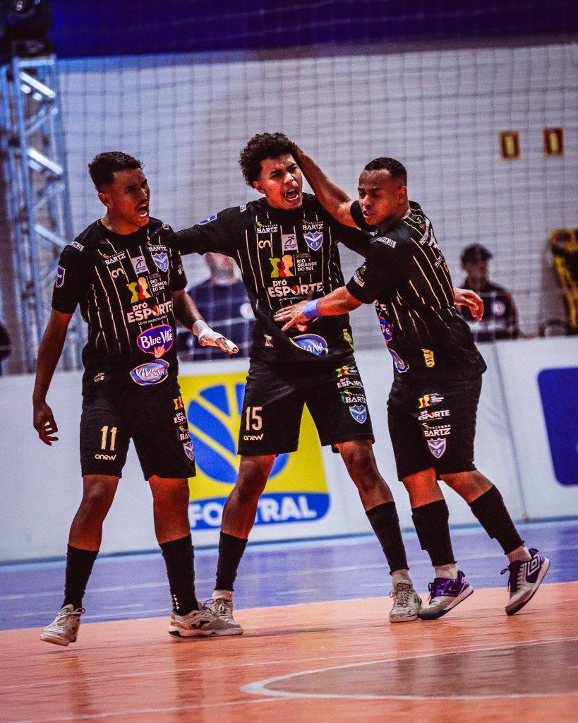 Ricardo Weschenfelder