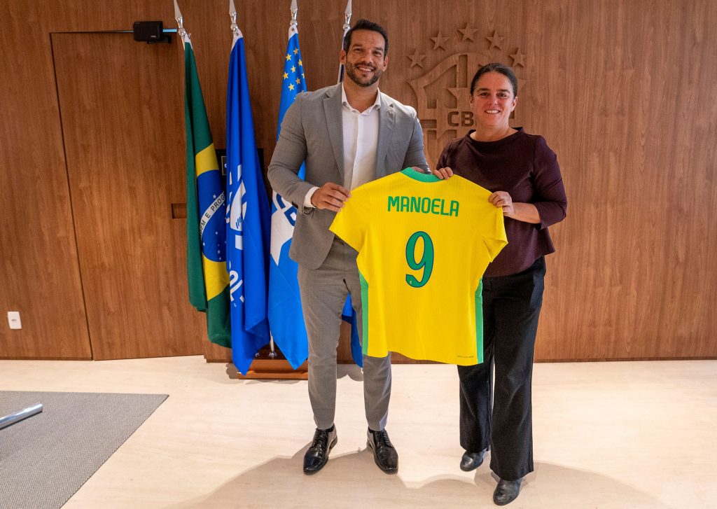 Lesley Ribeiro