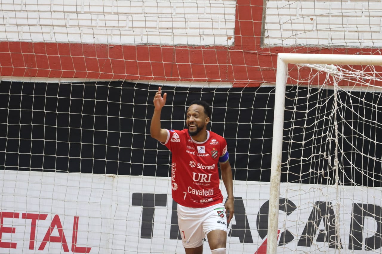 Edson Castro