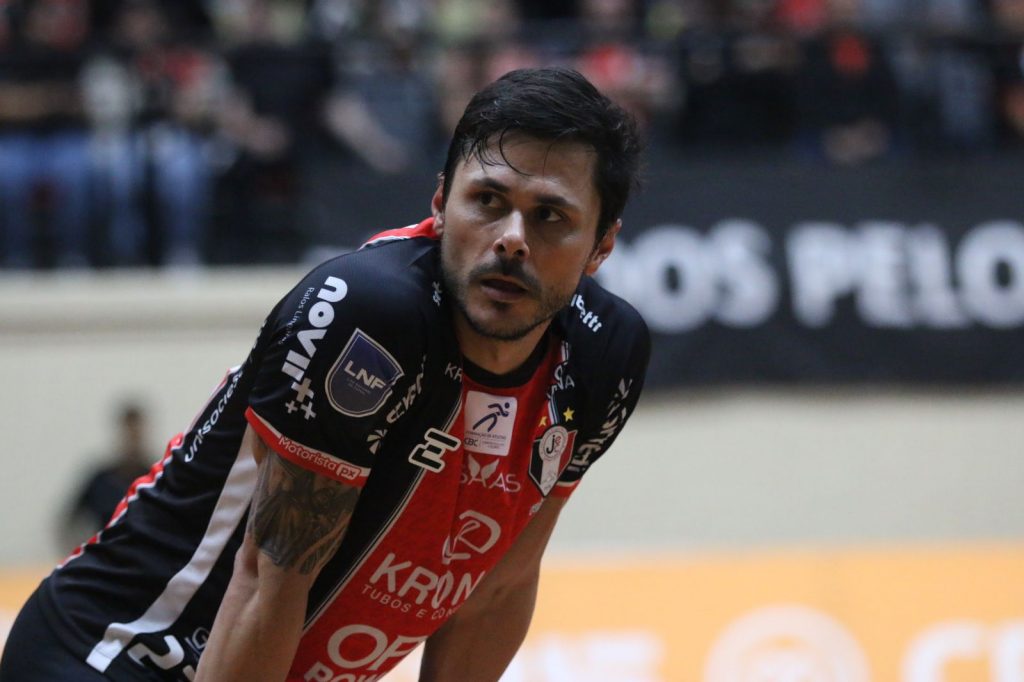 : Juliano Schmidt
