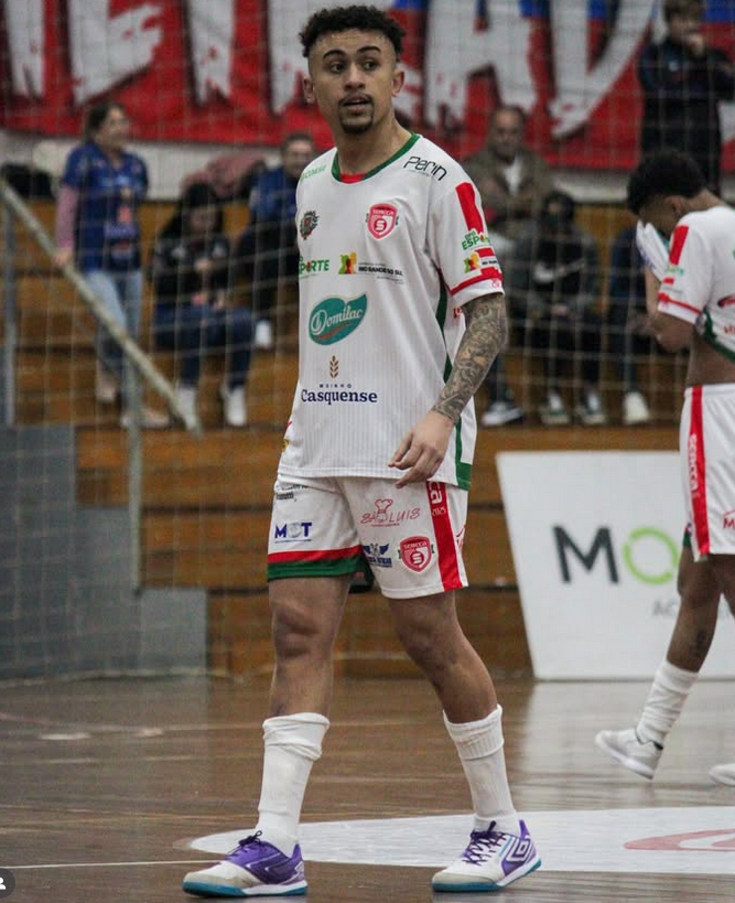 Vini Gayeski