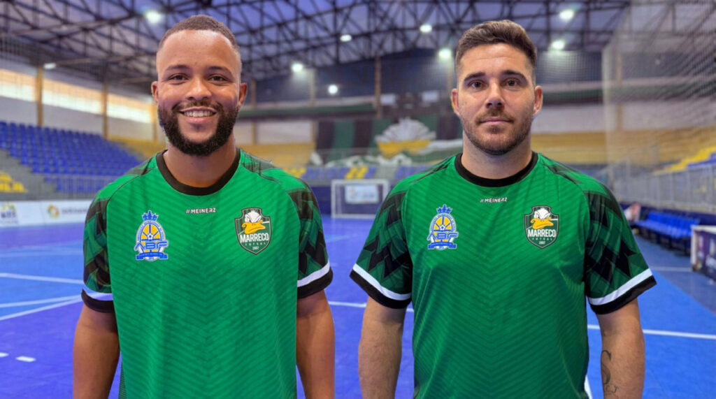 O ala direito Caio Carioca e o pivô Matheus Gaúcho são as novidades no elenco treinado por Márcio Borges