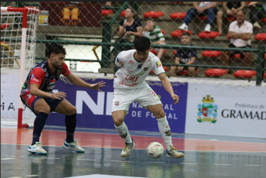 - Foto Edson Casatro